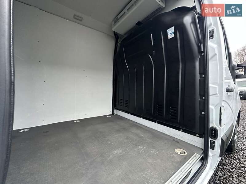 Вантажний фургон Renault Master 2022 в Києві