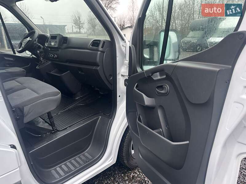 Вантажний фургон Renault Master 2022 в Києві