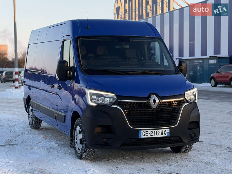 Вантажний фургон Renault Master 2022 в Дубні