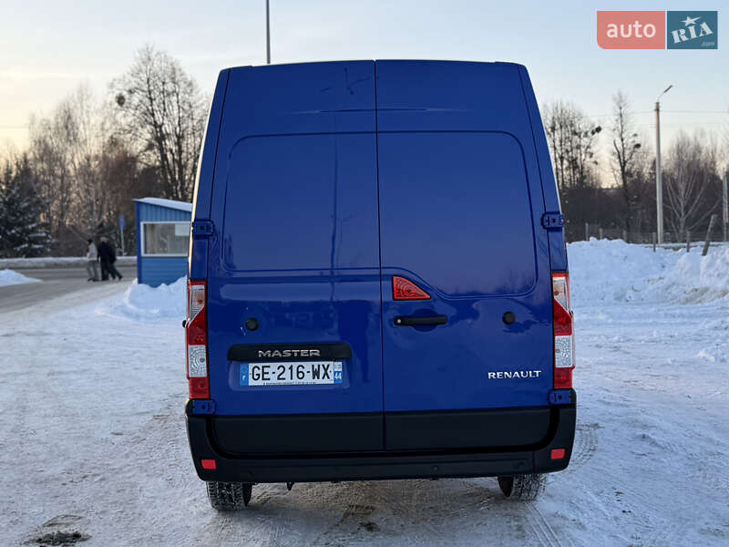 Вантажний фургон Renault Master 2022 в Дубні