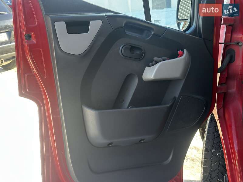 Тентованый Renault Master 2017 в Львове