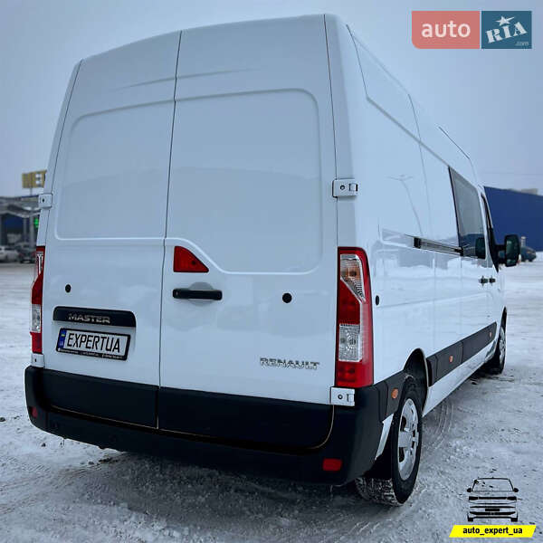Вантажопасажирський фургон Renault Master 2023 в Києві
