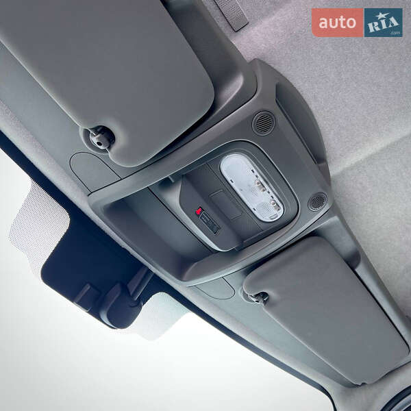 Вантажопасажирський фургон Renault Master 2023 в Києві