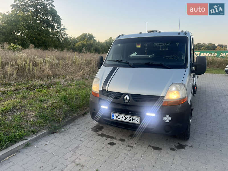 Эвакуатор Renault Master 2010 в Львове фото 10 Эвакуатор Renault Master 2010 в Львове