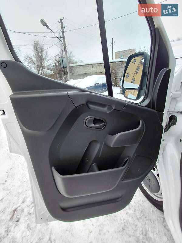 Вантажний фургон Renault Master 2021 в Ковелі