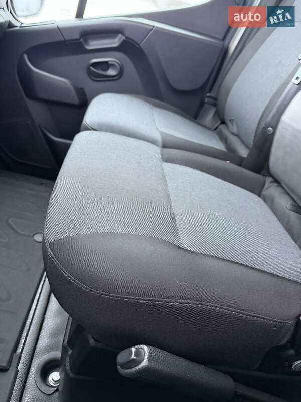 Вантажний фургон Renault Master 2022 в Ковелі