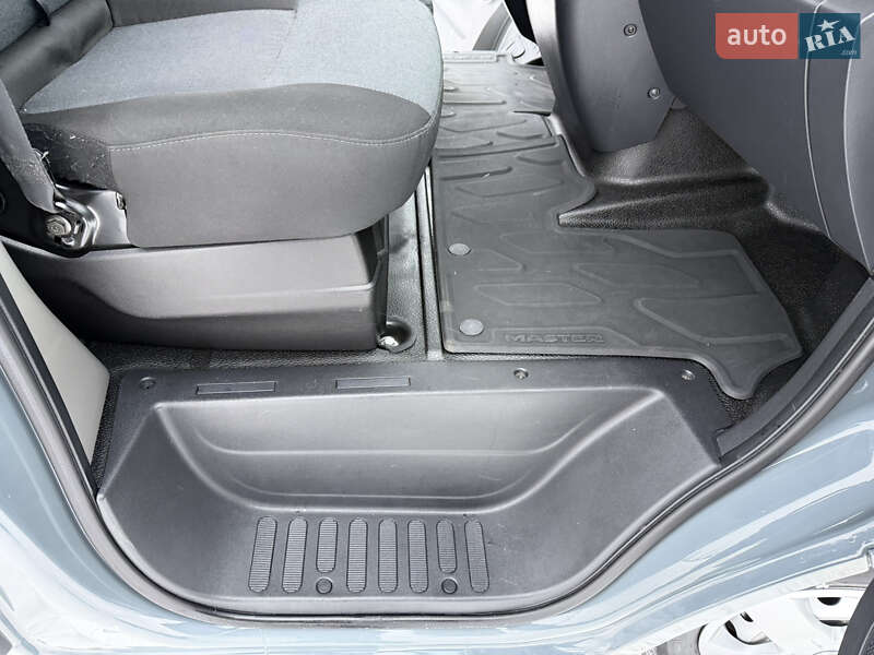 Вантажний фургон Renault Master 2022 в Ковелі