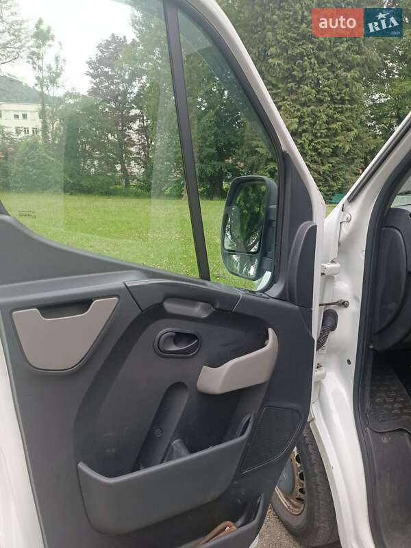 Вантажопасажирський фургон Renault Master 2011 в Івано-Франківську фото 11 Вантажопасажирський фургон Renault Master 2011 в Івано-Франківську