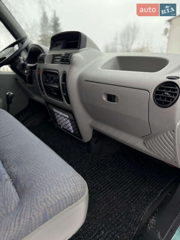 Мінівен Renault Master 2001 в Львові фото 21 Мінівен Renault Master 2001 в Львові