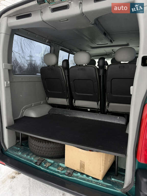 Мінівен Renault Master 2001 в Львові фото 34 Мінівен Renault Master 2001 в Львові