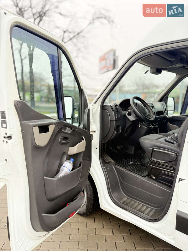 Вантажний фургон Renault Master 2014 в Одесі