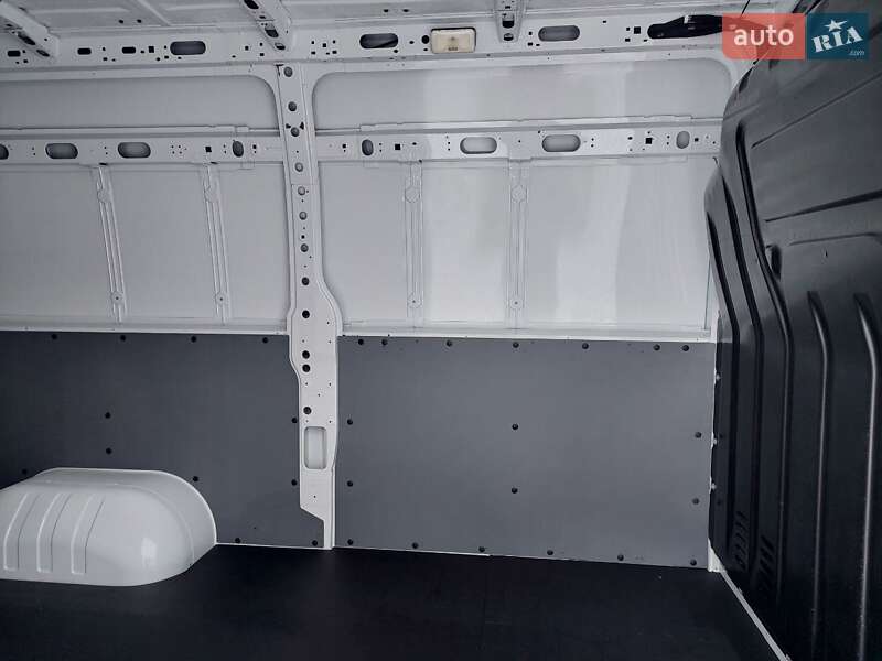 Мікроавтобус вантажний (до 3,5т) Renault Master 2020 в Львові фото 34 Мікроавтобус вантажний (до 3,5т) Renault Master 2020 в Львові