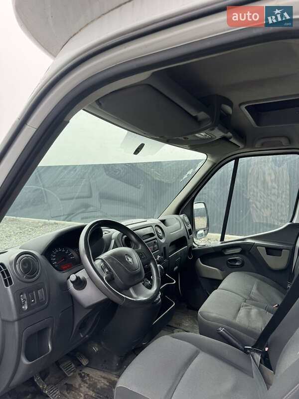 Борт Renault Master 2018 в Ужгороде