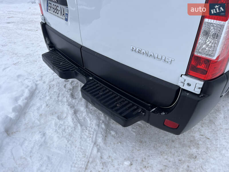 Вантажний фургон Renault Master 2017 в Дубні