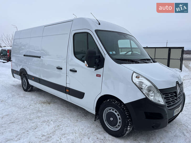 Вантажний фургон Renault Master 2017 в Дубні
