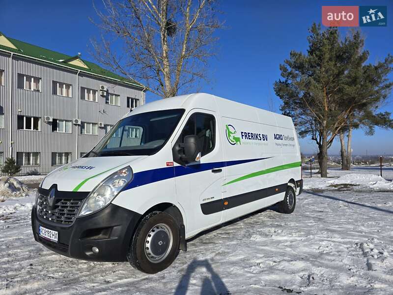 Вантажний фургон Renault Master 2017 в Луцьку