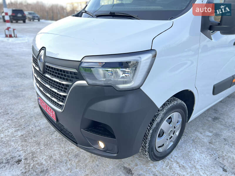 Вантажний фургон Renault Master 2021 в Дубні