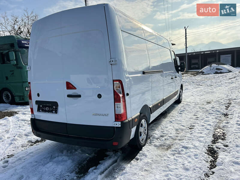 Вантажний фургон Renault Master 2021 в Хусті