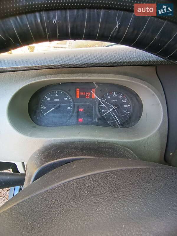 Грузовой фургон Renault Master 2006 в Хмельницком