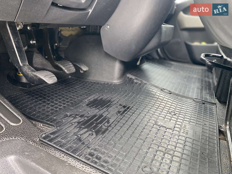 Грузовой фургон Renault Master 2016 в Ковеле фото 24 Грузовой фургон Renault Master 2016 в Ковеле