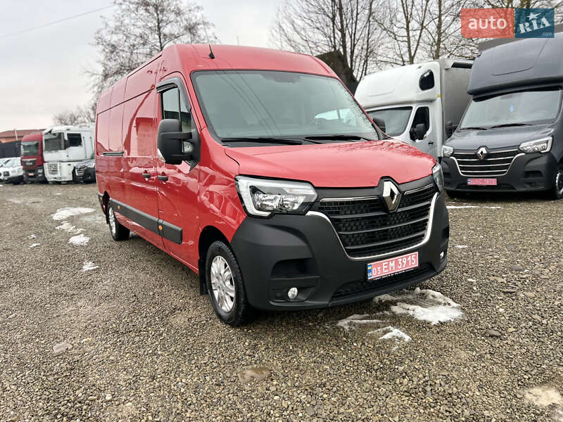 Грузовой фургон Renault Master 2024 в Хусте