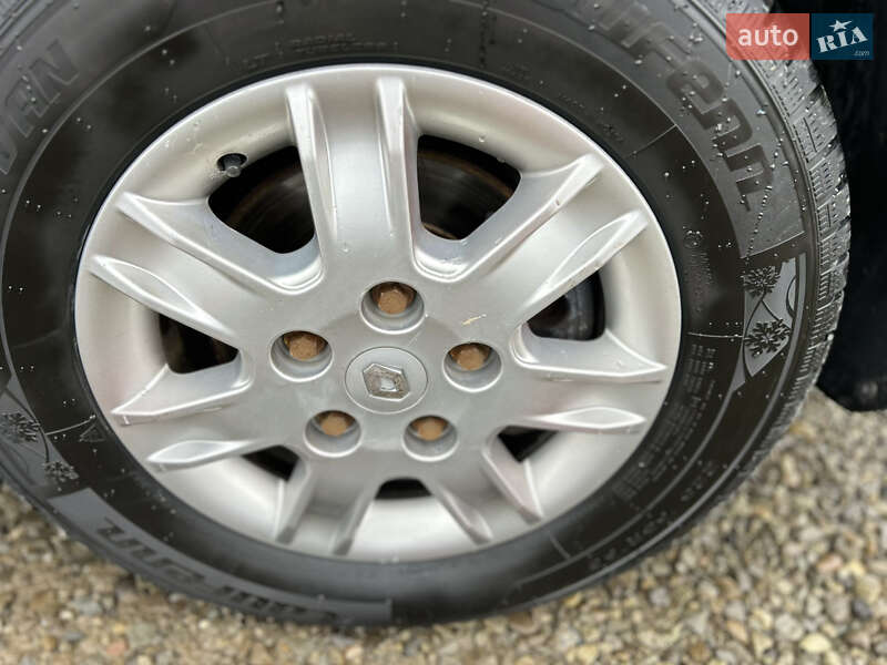 Грузовой фургон Renault Master 2024 в Хусте