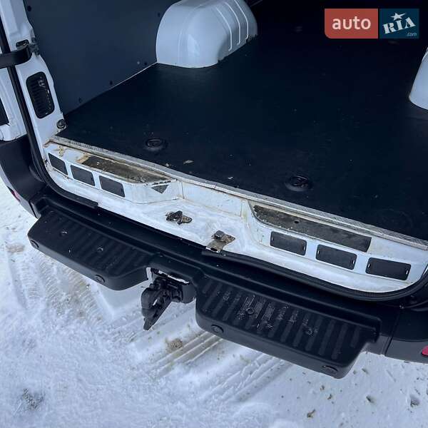 Вантажний фургон Renault Master 2019 в Києві