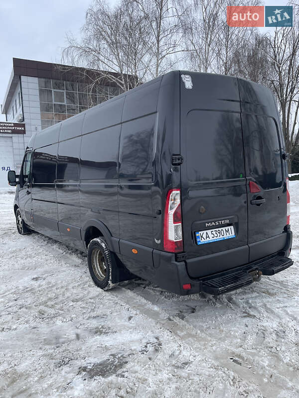 Грузовой фургон Renault Master 2015 в Борисполе