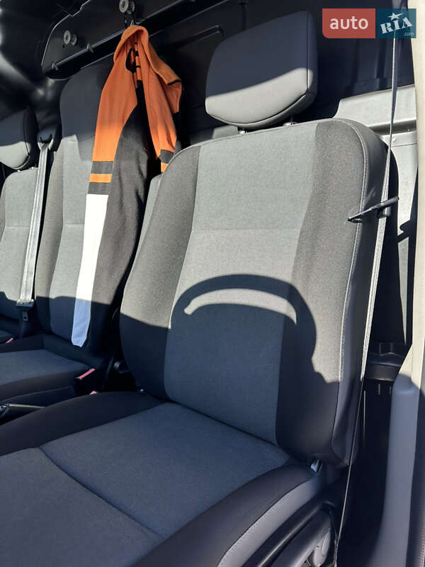 Грузовой фургон Renault Master 2019 в Киеве