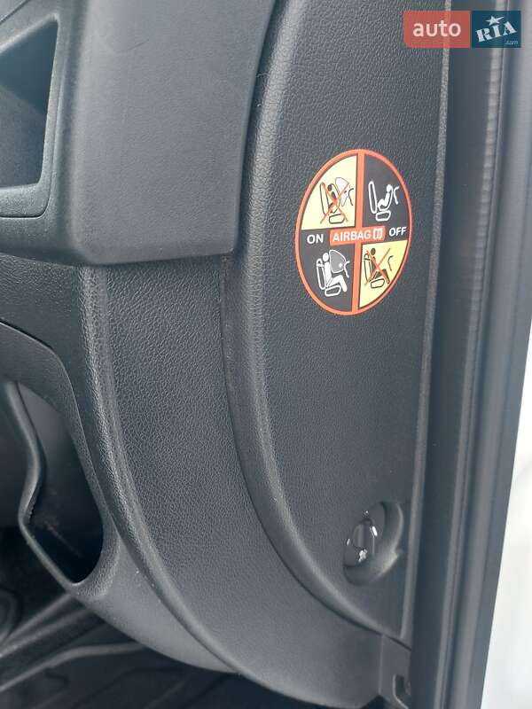 Грузовой фургон Renault Master 2019 в Млинове фото 27 Грузовой фургон Renault Master 2019 в Млинове