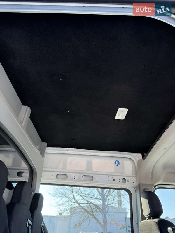 Грузопассажирский фургон Renault Master 2020 в Дубно