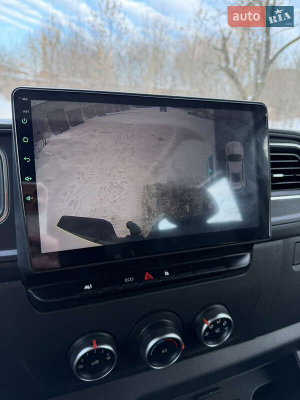 Грузопассажирский фургон Renault Master 2020 в Дубно