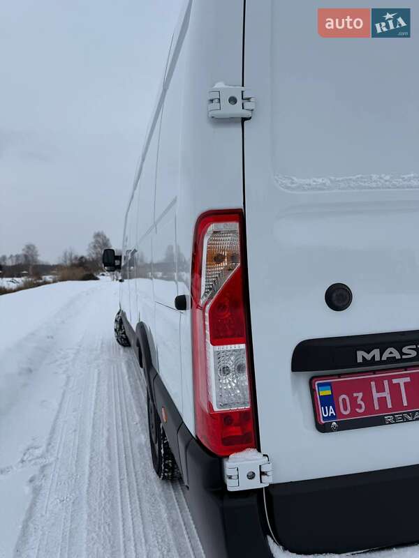 Грузовой фургон Renault Master 2021 в Днепре