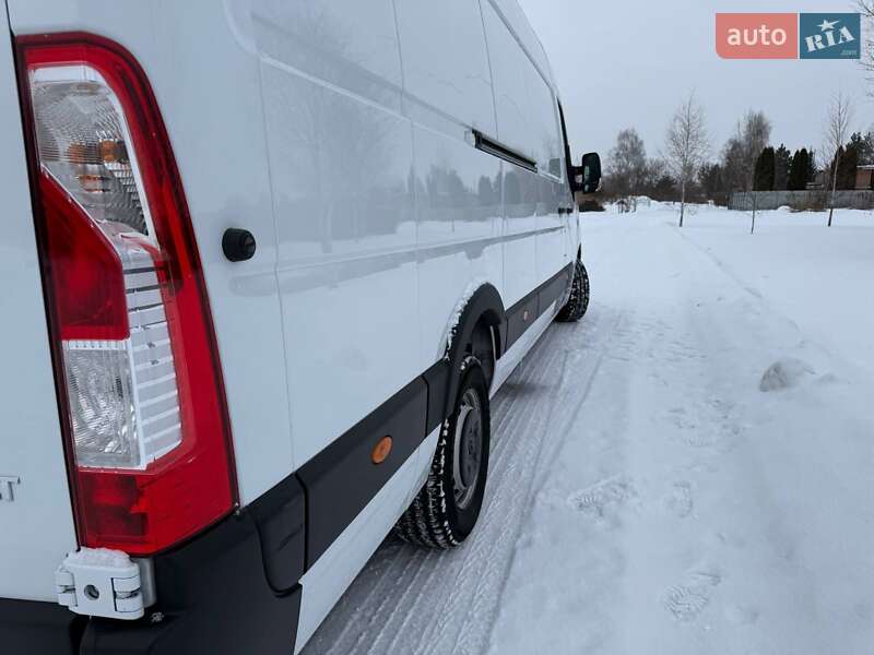 Грузовой фургон Renault Master 2021 в Днепре