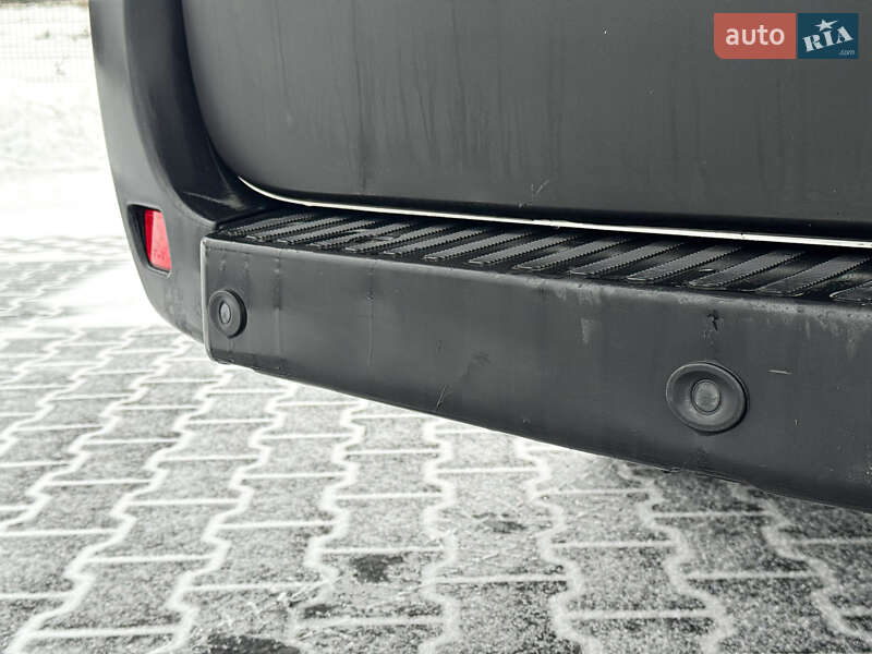 Вантажний фургон Renault Master 2021 в Рівному