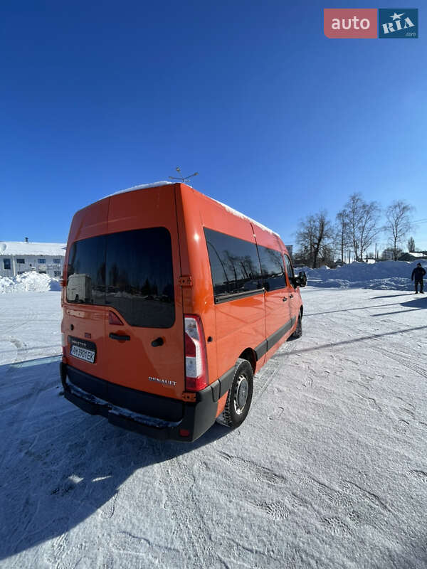 Мінівен Renault Master 2016 в Житомирі