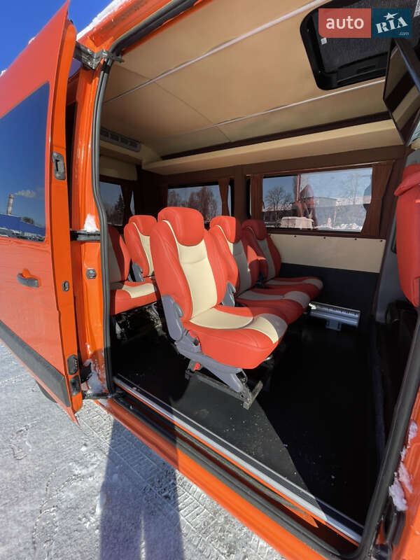 Мінівен Renault Master 2016 в Житомирі