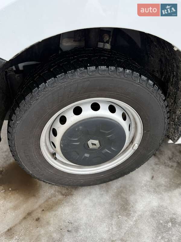 Мікроавтобус вантажний (до 3,5т) Renault Master 2018 в Рівному