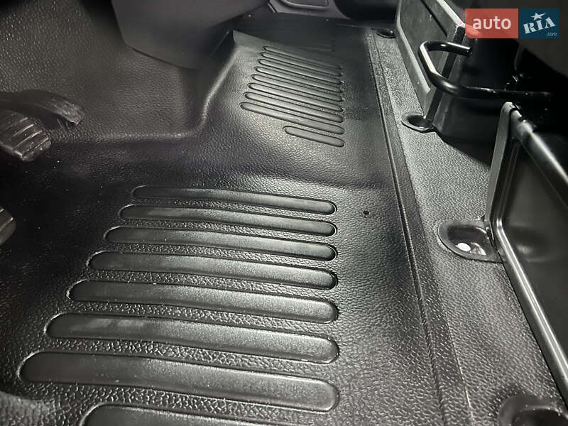 Вантажний фургон Renault Master 2021 в Полтаві