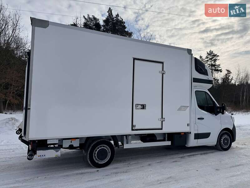 Грузовой фургон Renault Master 2022 в Киеве