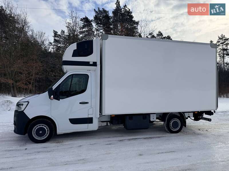 Грузовой фургон Renault Master 2022 в Киеве
