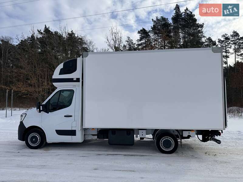 Грузовой фургон Renault Master 2022 в Киеве