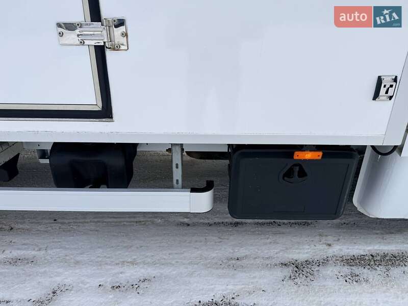 Грузовой фургон Renault Master 2022 в Киеве