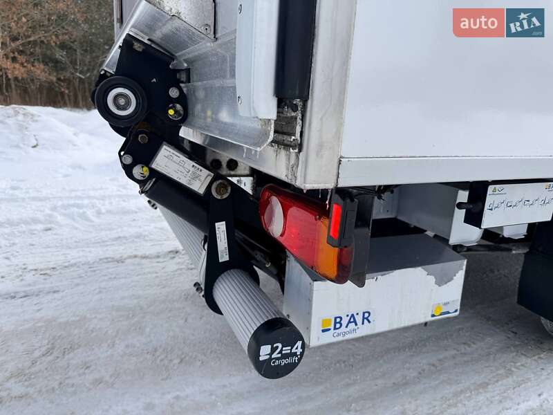 Грузовой фургон Renault Master 2022 в Киеве