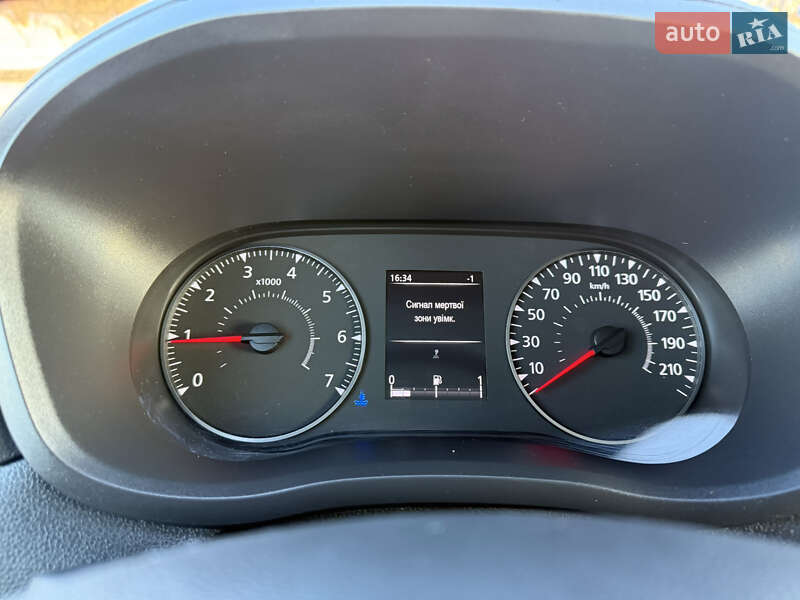 Грузовой фургон Renault Master 2022 в Киеве