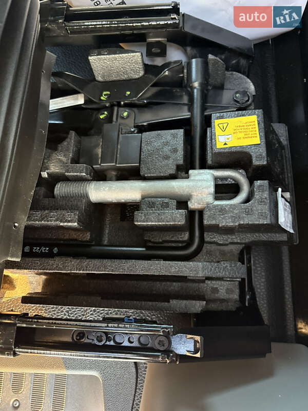 Грузовой фургон Renault Master 2022 в Киеве