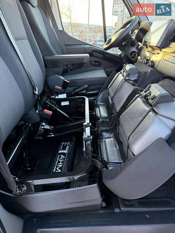 Грузовой фургон Renault Master 2022 в Киеве