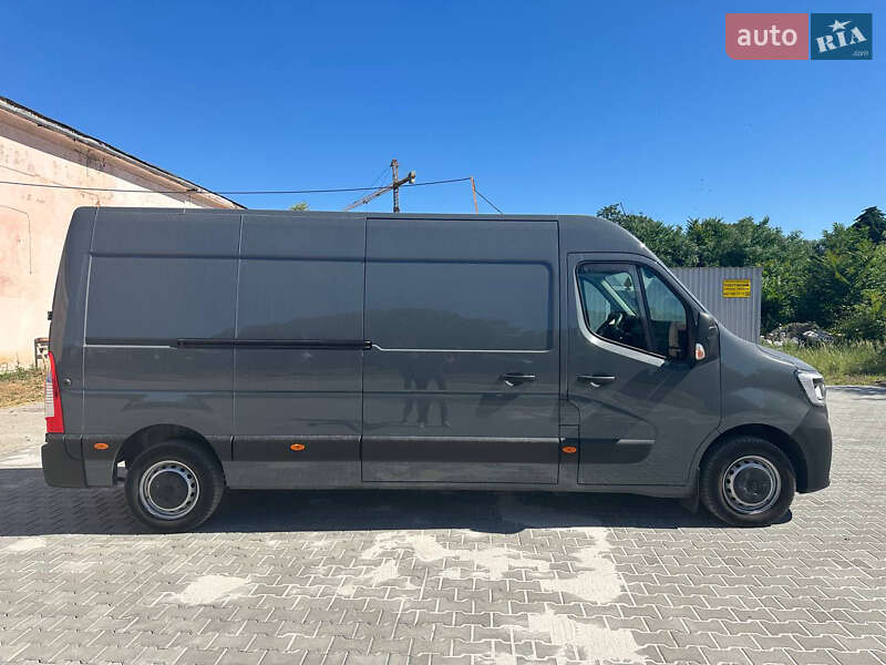 Грузовой фургон Renault Master 2021 в Ужгороде