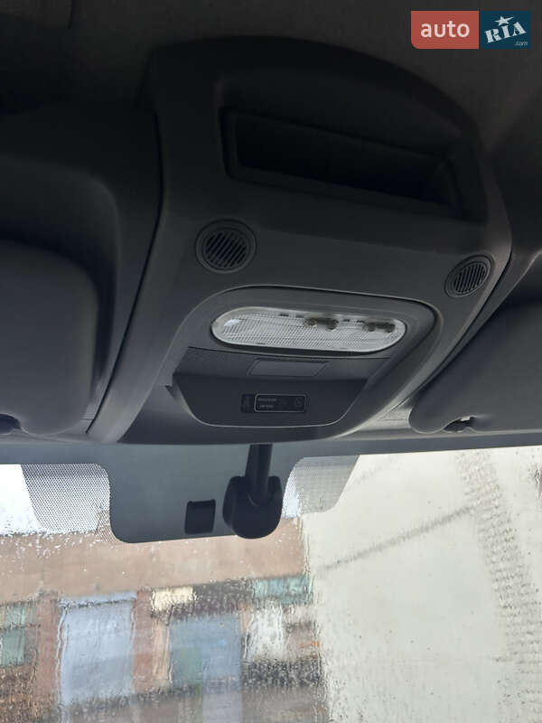 Грузовой фургон Renault Master 2021 в Ужгороде