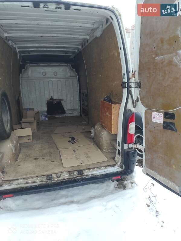 Вантажний фургон Renault Master 2007 в Тернополі фото 12 Вантажний фургон Renault Master 2007 в Тернополі